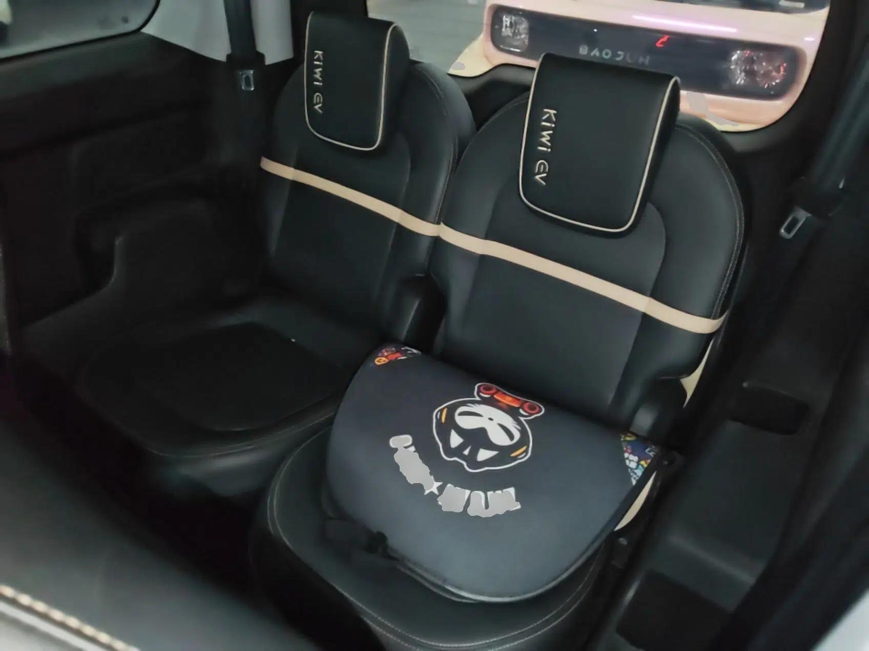 Baojun KiWi EV 2021 Artist Model Ternary Lithium — миниатюра 20