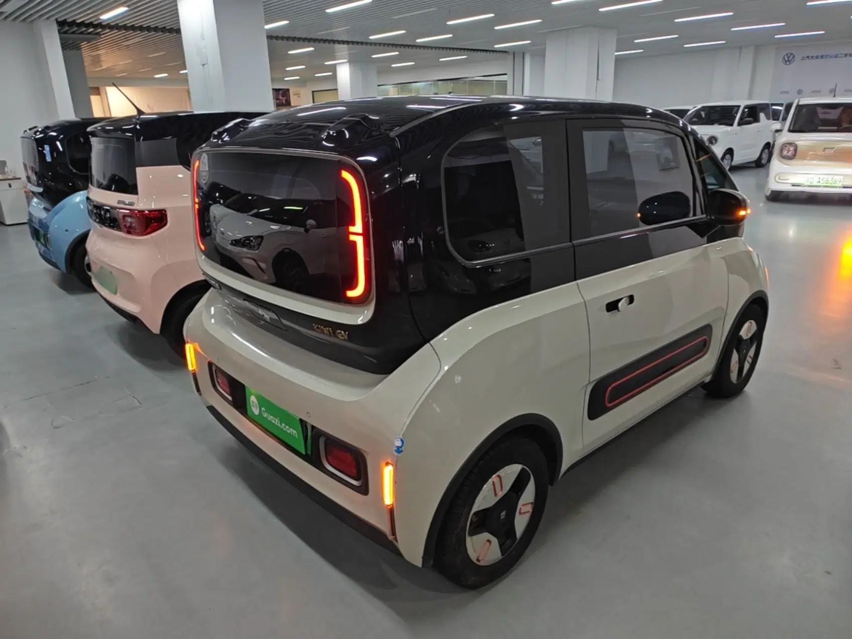 Baojun KiWi EV 2021 Artist Model Ternary Lithium — миниатюра 6