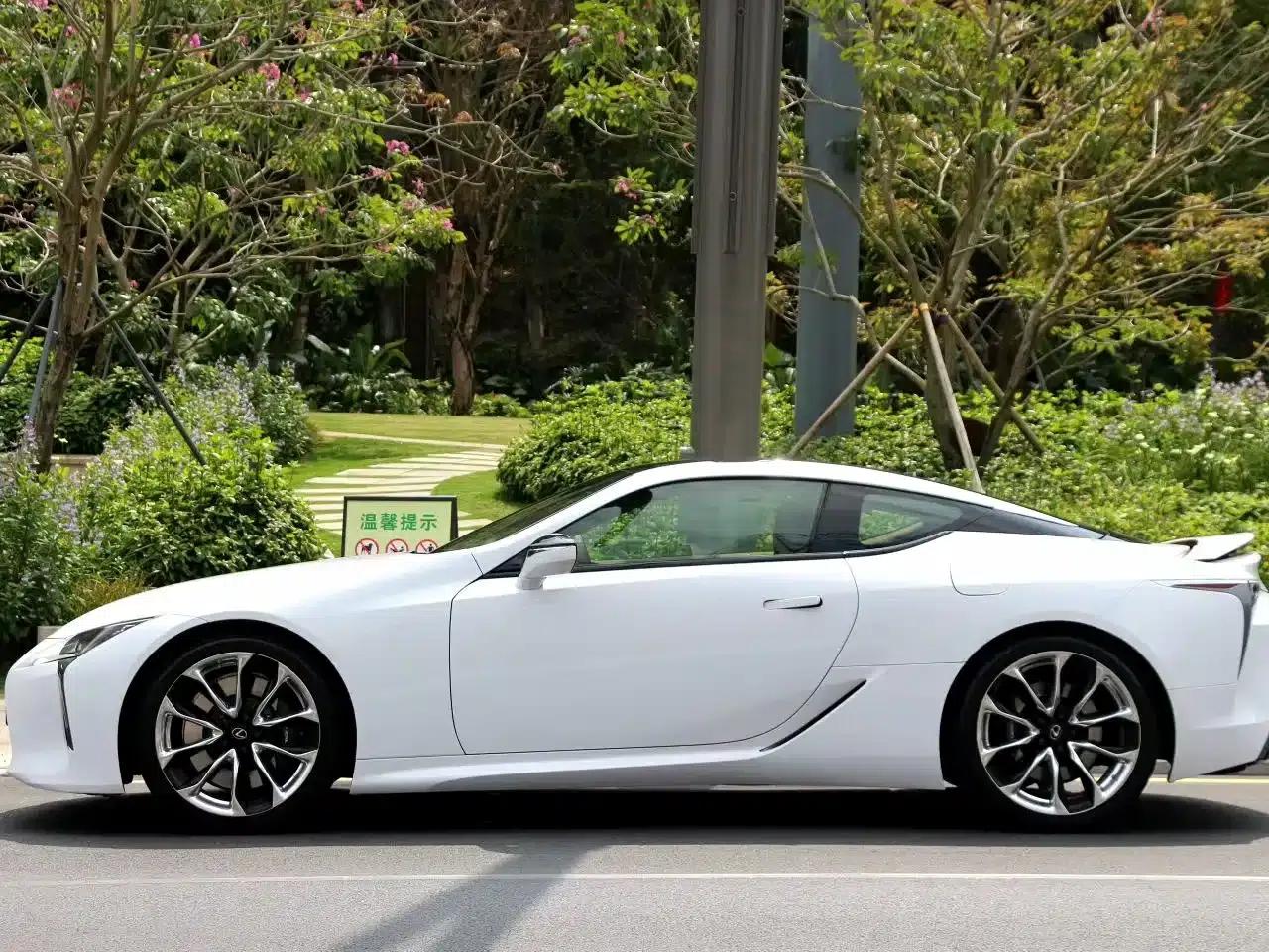 Lexus LC 2021 500h Special Edition — миниатюра 8