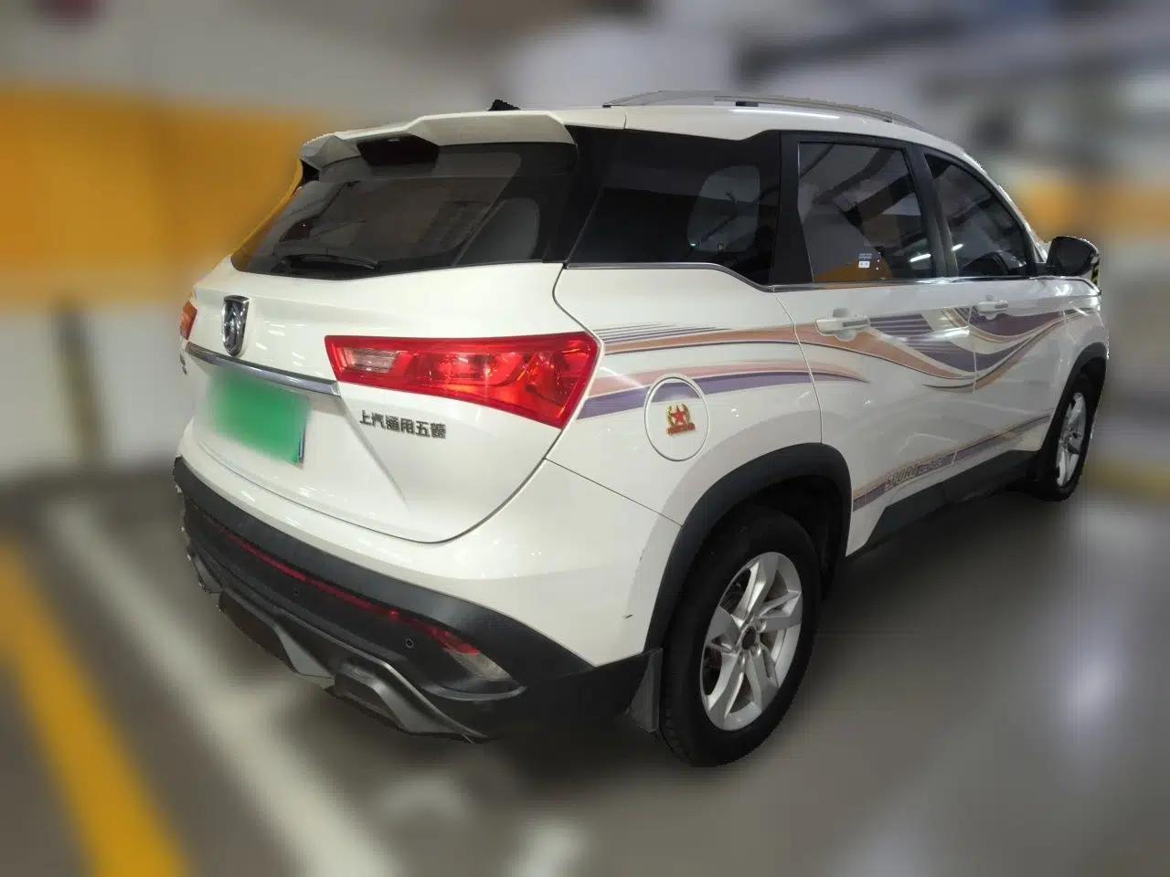 Baojun 530 2019 1.5T CVT Luxury 7-seater China VI — миниатюра 6