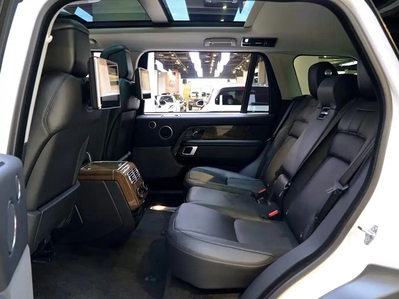 Range Rover 2019 3.0 SC V6 Legendary Long Wheelbase — миниатюра 6