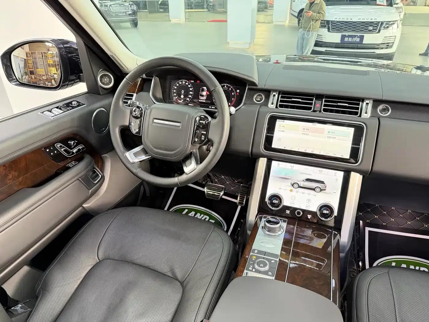 Range Rover 2020 3.0 L6 Legendary Long Wheelbase — миниатюра 17