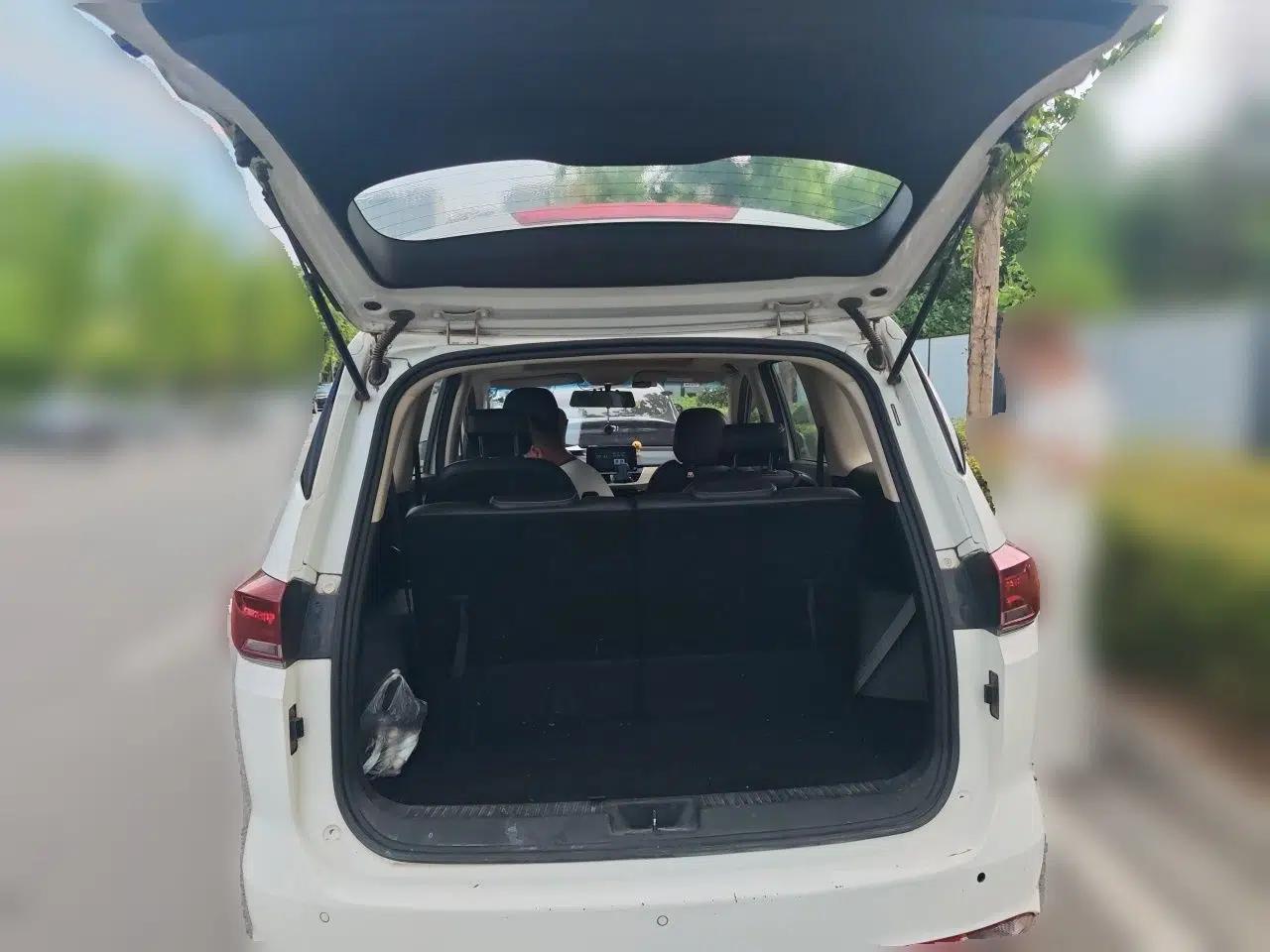 Baojun 360 2018 1.5L Manual Luxury Edition China V — миниатюра 19