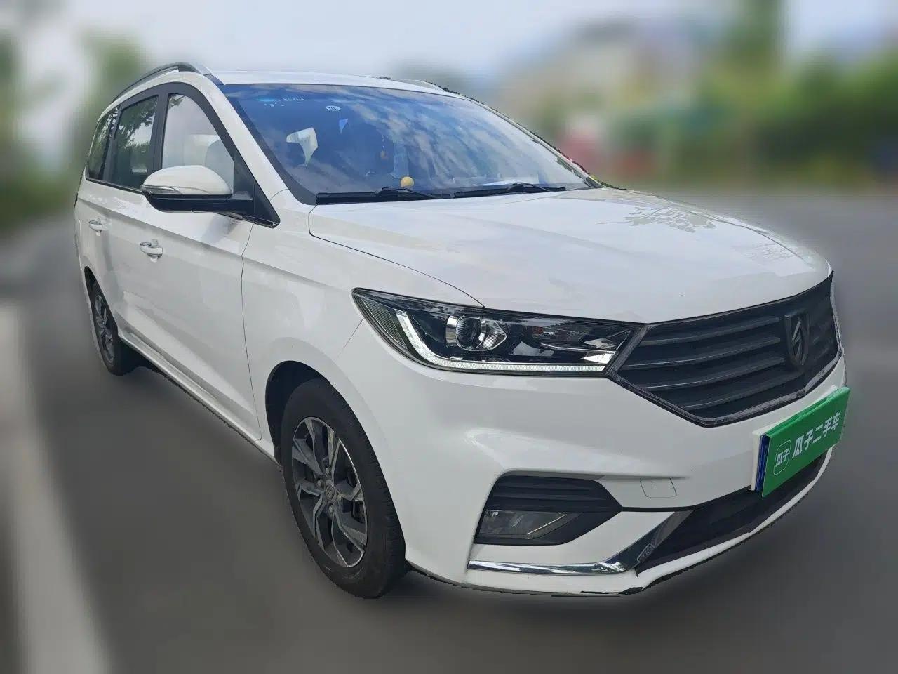Baojun 360 2018 1.5L Manual Luxury Edition China V — миниатюра 3