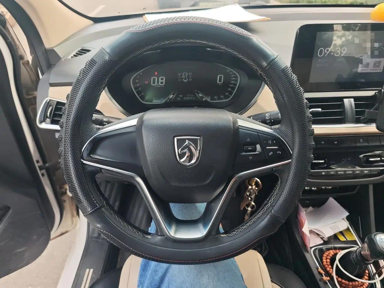 Baojun 360 2018 1.5L Manual Luxury Edition China V — миниатюра 10