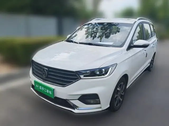 Baojun 360 2018 1.5L Manual Luxury Edition China V