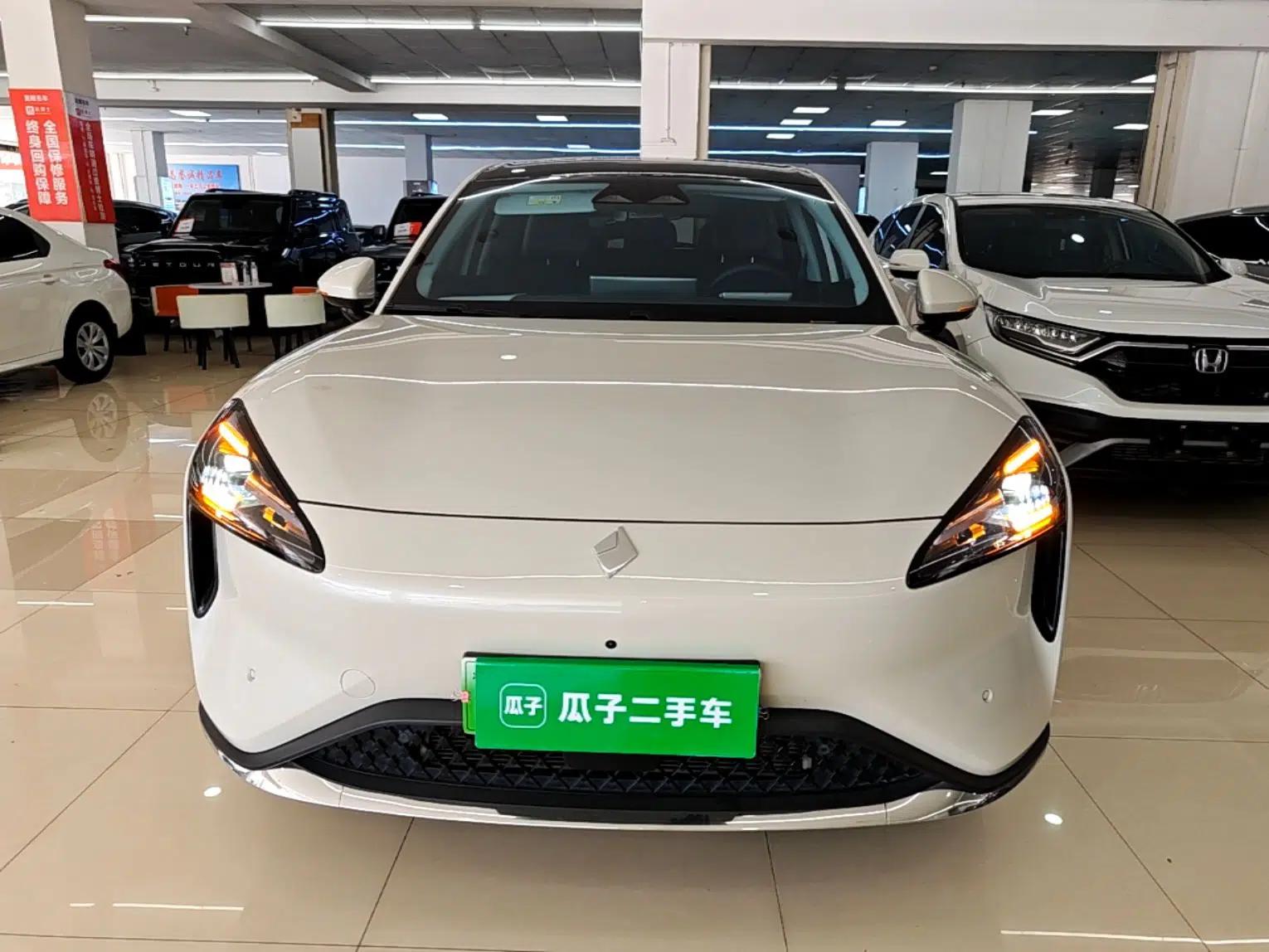 Baojun Yunhai 2024 500km Pure Electric Version — миниатюра 2