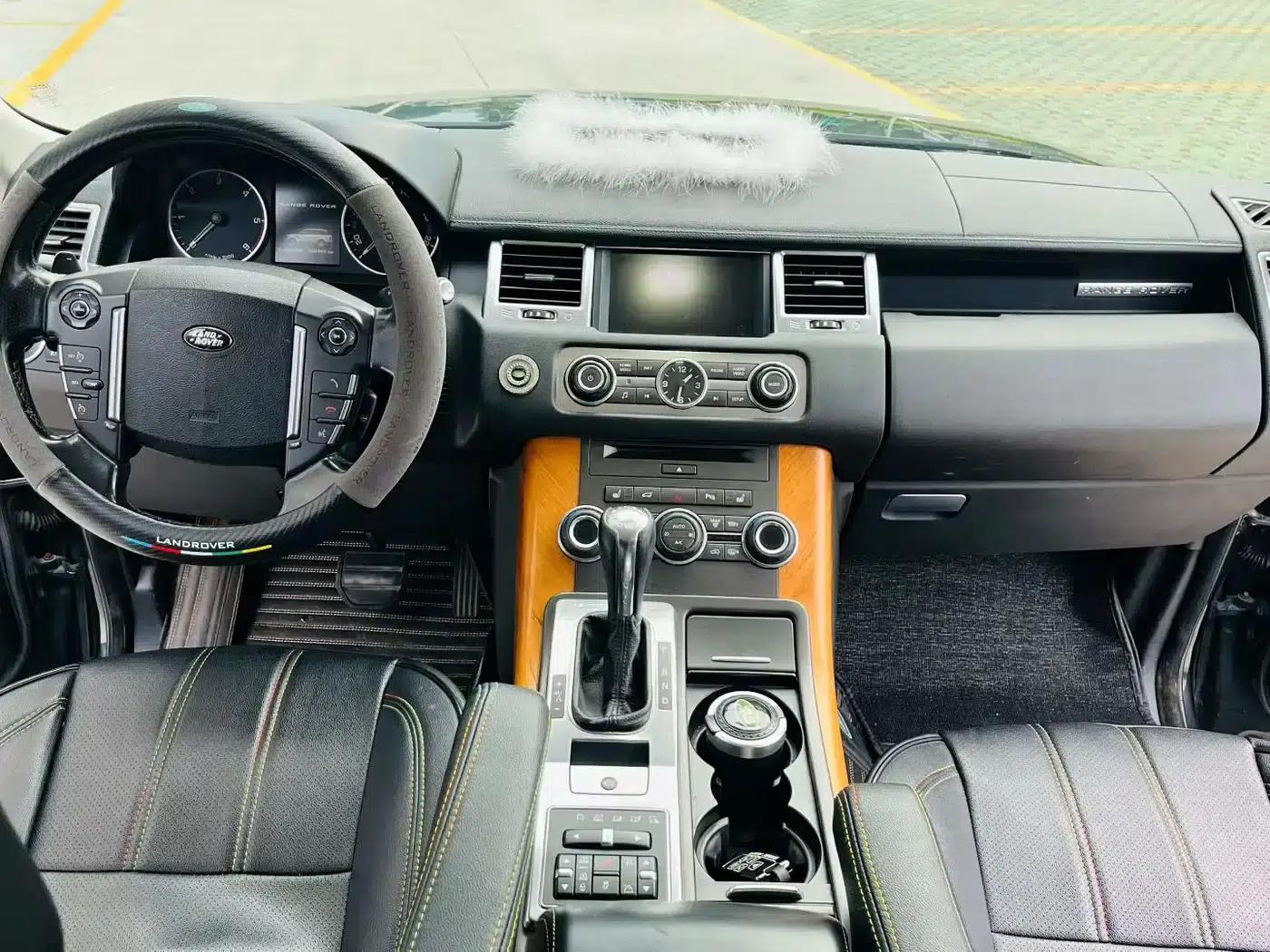 Range Rover Sport 2012 3.0 TDV6 HSE Diesel — миниатюра 8