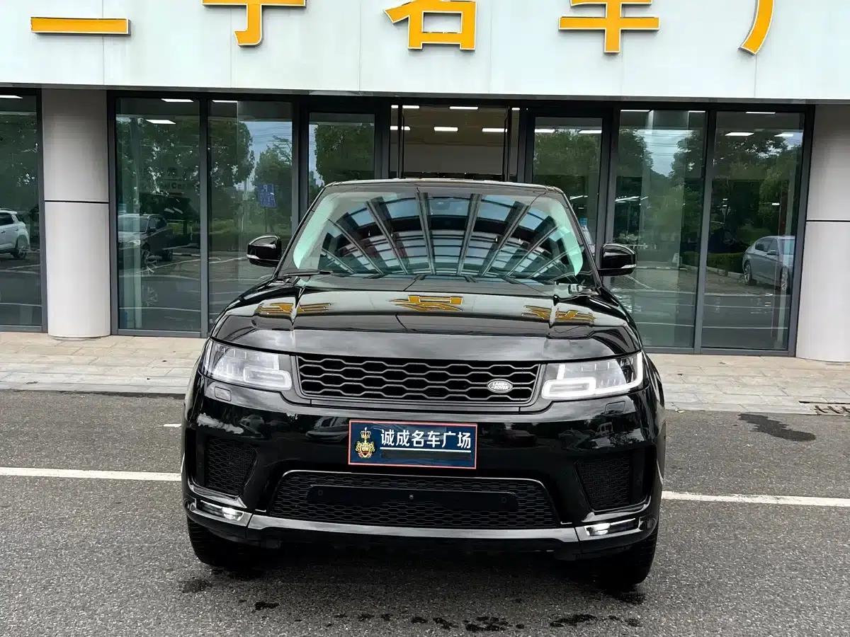 Range Rover Sport 2022 3.0 L6 Black Edition — миниатюра 1