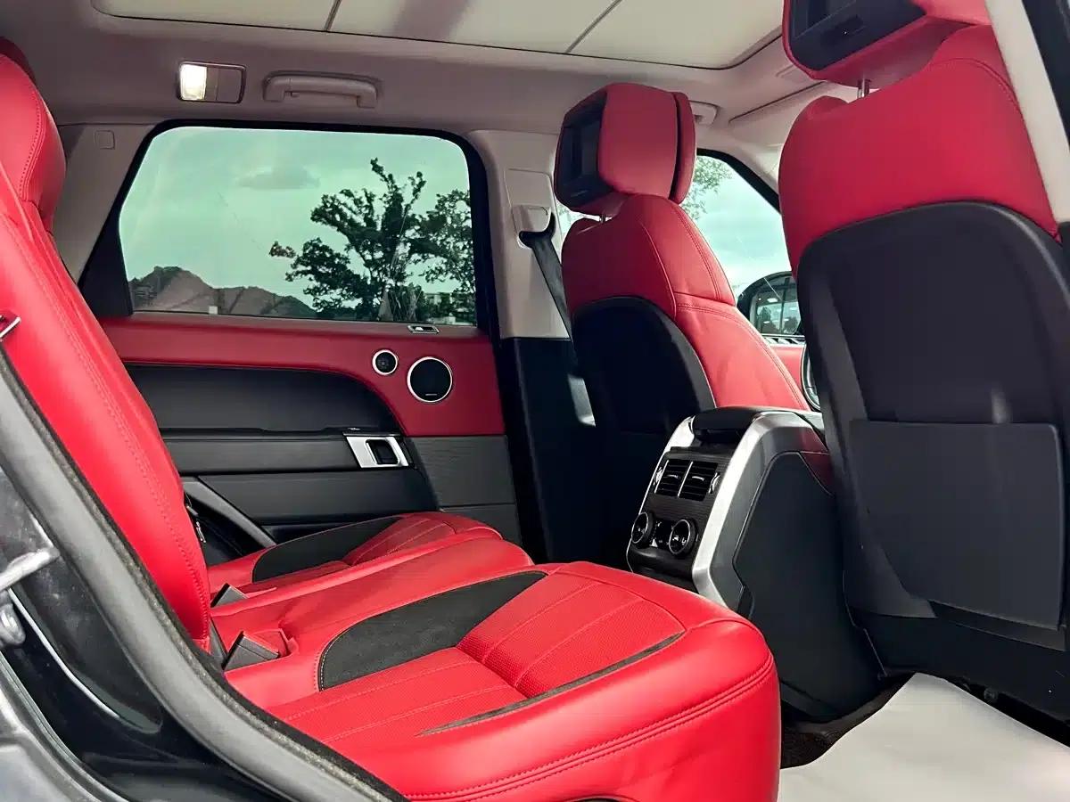 Range Rover Sport 2022 3.0 L6 Black Edition — миниатюра 5