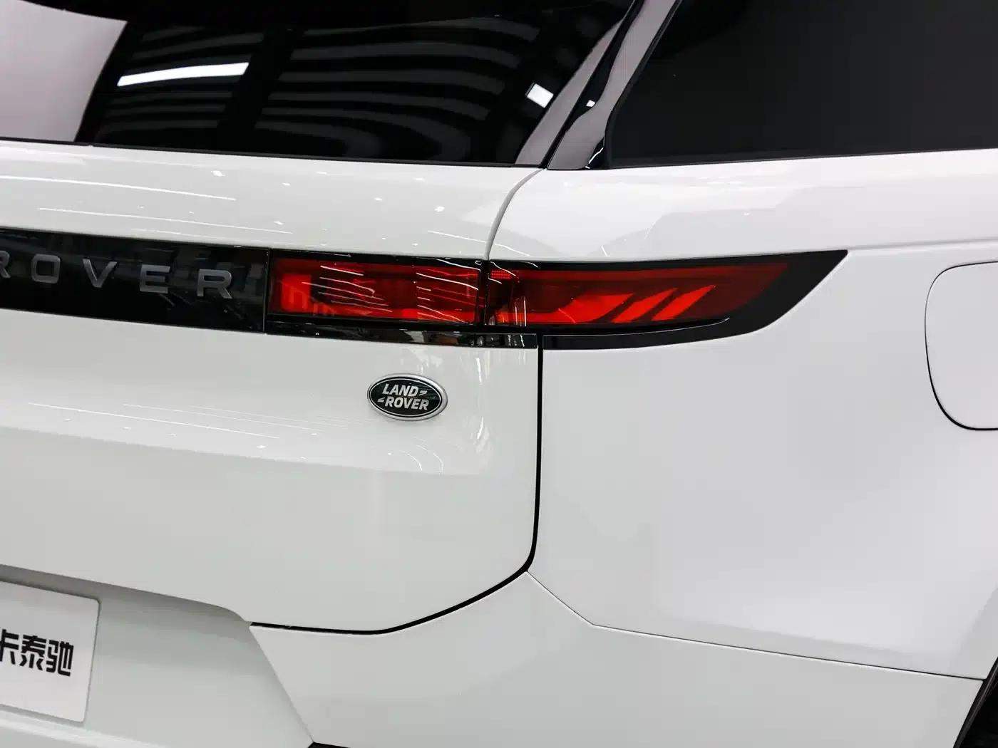 Range Rover Sport 2025 400PS Dynamic SE — миниатюра 9