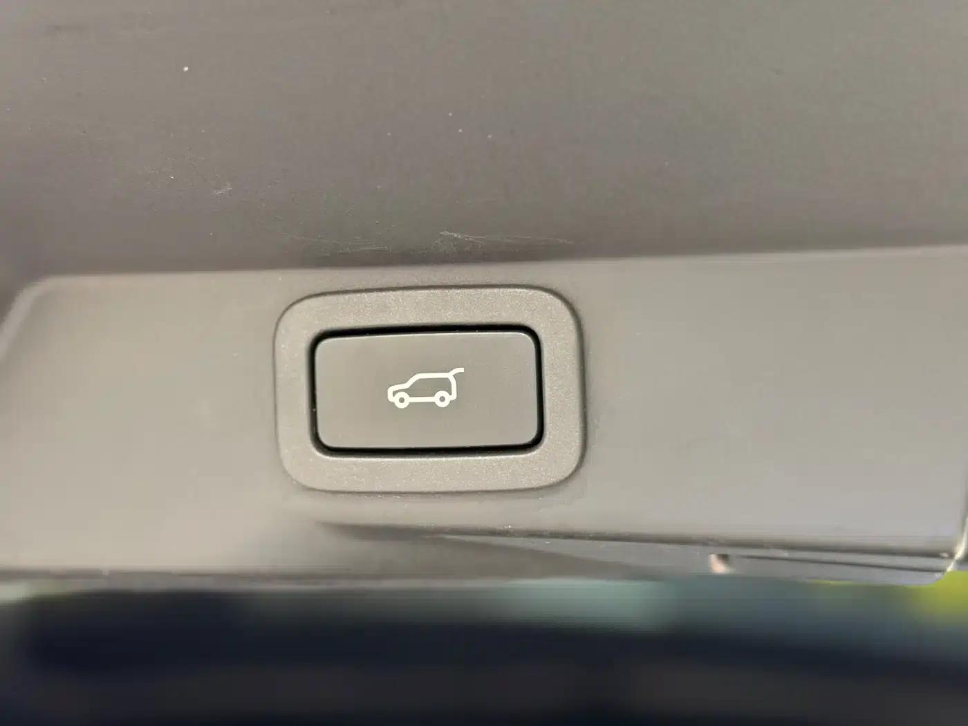 Range Rover Sport 2015 3.0 SC V6 HSE Dynamic — миниатюра 16