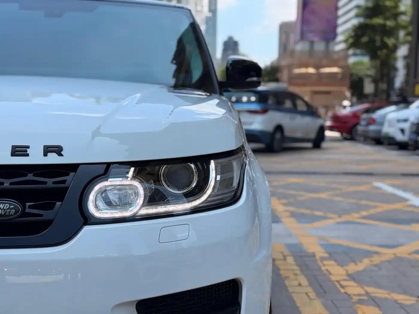 Range Rover Sport 2015 3.0 SC V6 HSE Dynamic — миниатюра 17