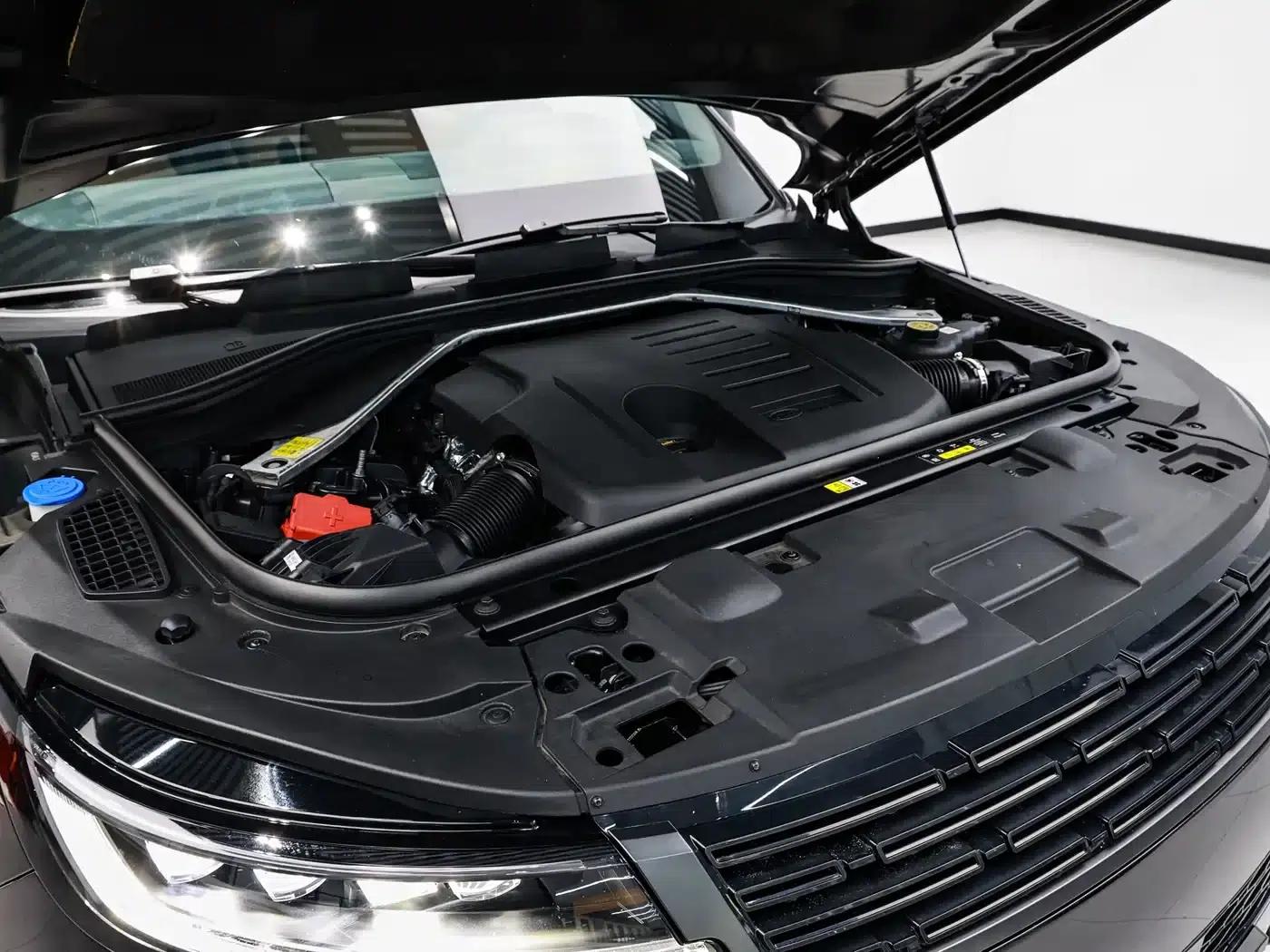 2023 Range Rover Sport 400PS Dynamic SE — миниатюра 24