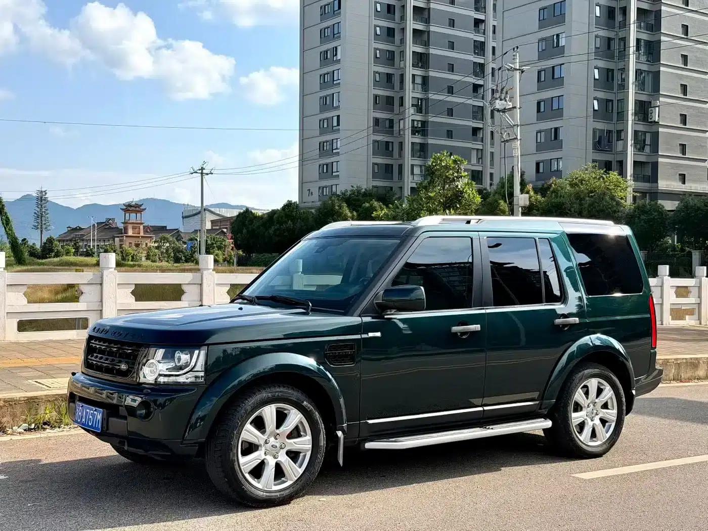 Discovery 2013 3.0 SDV6 HSE Diesel — миниатюра 1