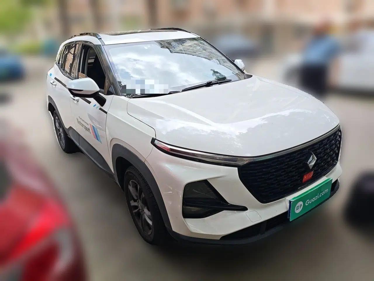 Baojun RS-3 2020 1.5L CVT 24-Hour Online Luxury Edition — миниатюра 3
