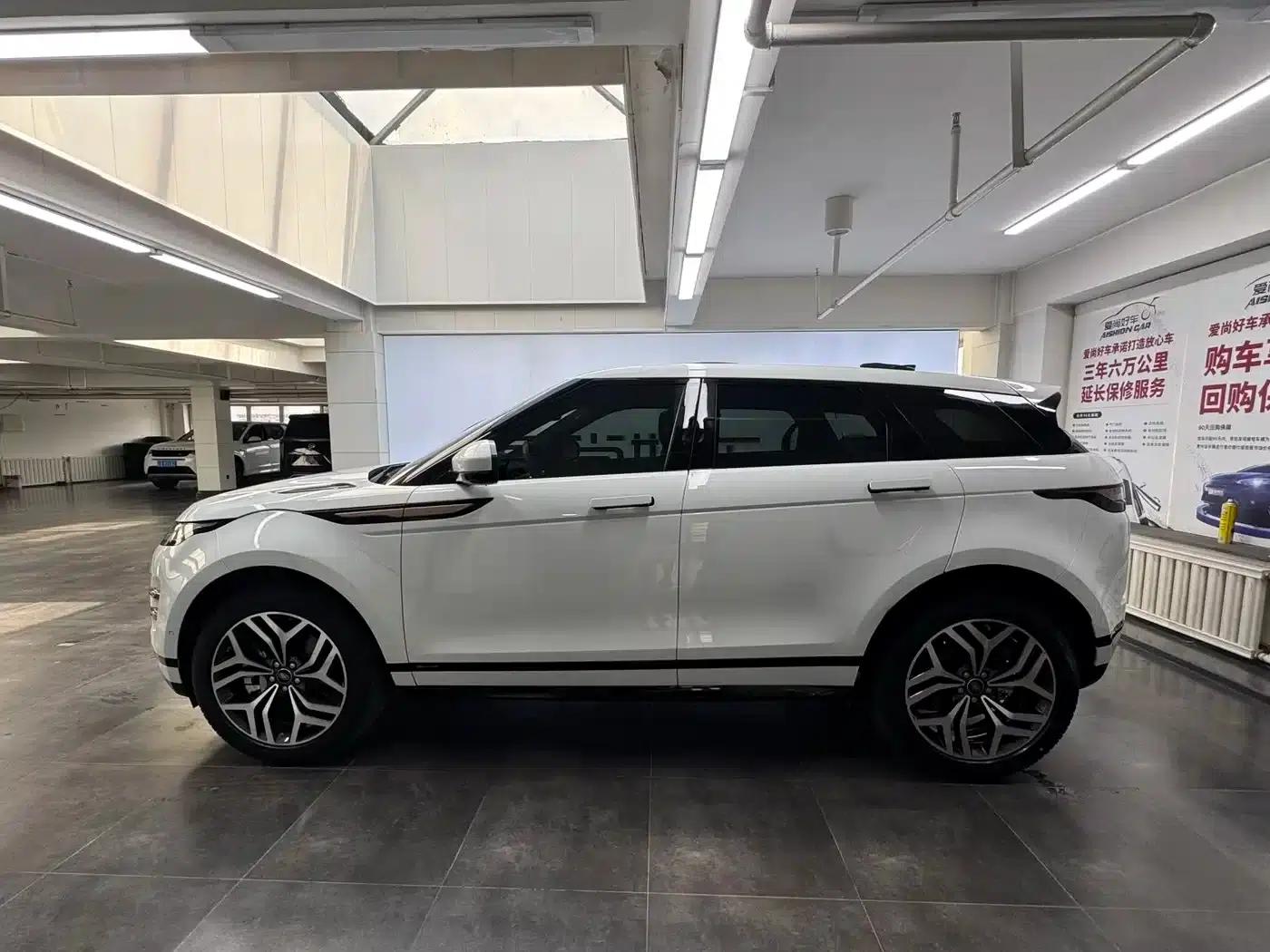 Range Rover Evoque 2020 249PS R-DYNAMIC S Sport Edition — миниатюра 4