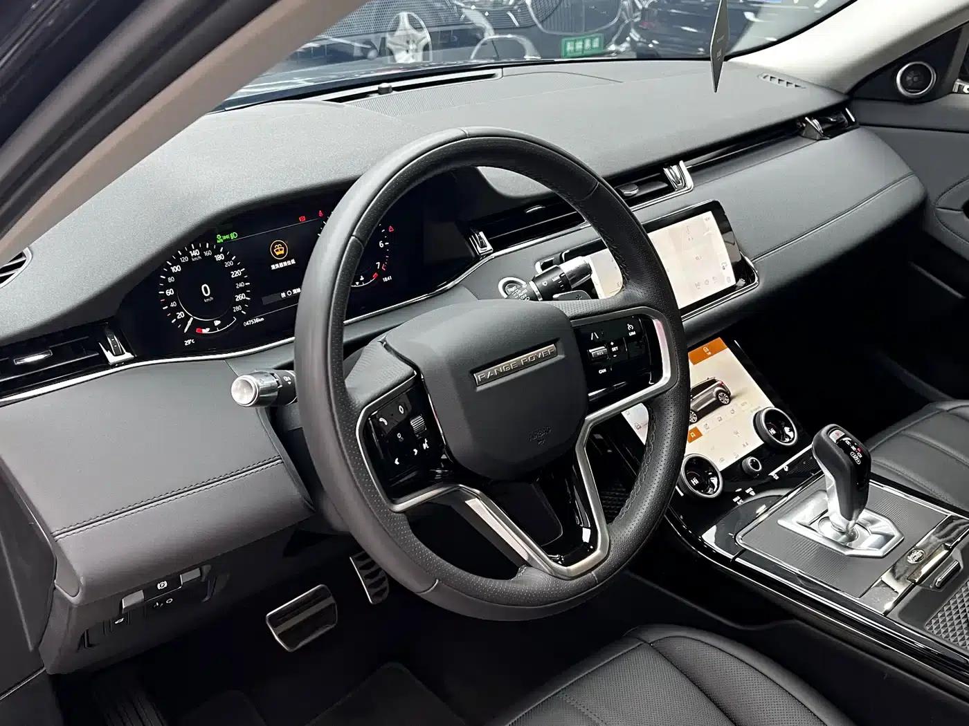 Range Rover Evoque 2022 Facelift Evoque L 249PS R-Dynamic Luxury Edition — миниатюра 14