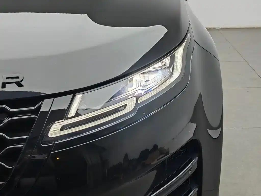 Range Rover Evoque 2022 Facelift Evoque L 249PS R-Dynamic Luxury Edition — миниатюра 7