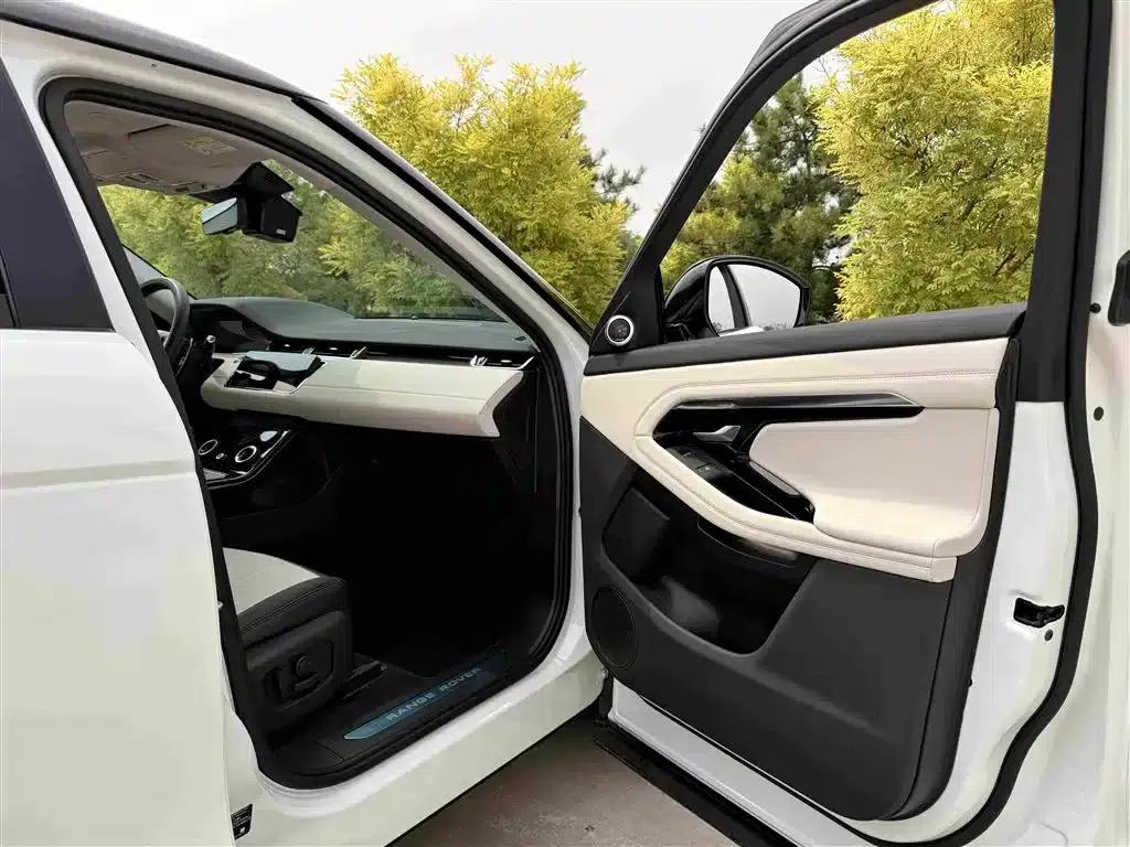 Range Rover Evoque 2023 Model, Evoque L 249PS Luxury Edition — миниатюра 11