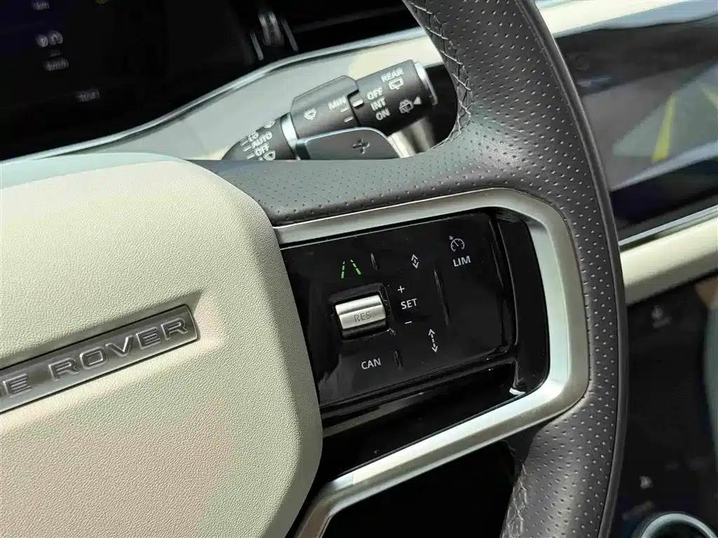 Range Rover Evoque 2023 Model, Evoque L 249PS Luxury Edition — миниатюра 23