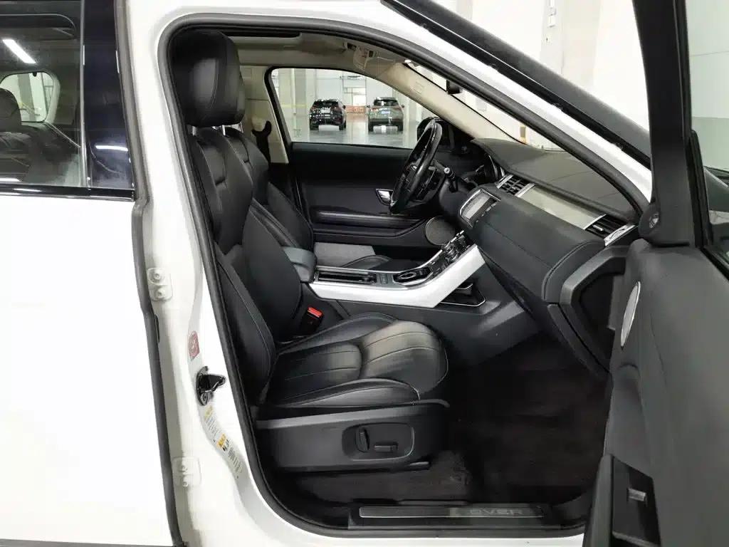 Range Rover Evoque 2016 2.0T SE Smart Edition — миниатюра 23