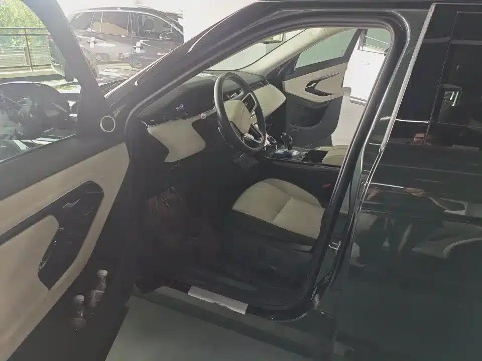 Range Rover Evoque 2021 Model: Evoque L 249PS R-Dynamic S Performance Edition — миниатюра 4