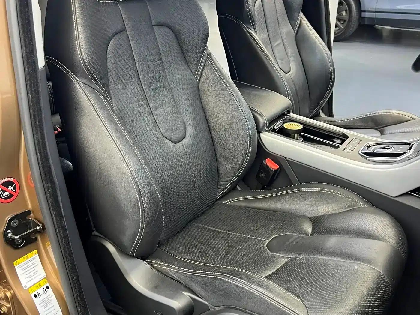 2014 Range Rover Evoque Imported 2.0T 5-Door Dynamic Edition — миниатюра 16