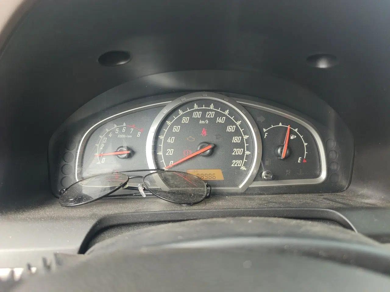 Baojun 630 2011 1.5L manual standard version — миниатюра 11
