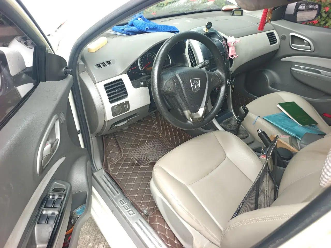 Baojun 630 2011 1.5L manual standard version — миниатюра 16