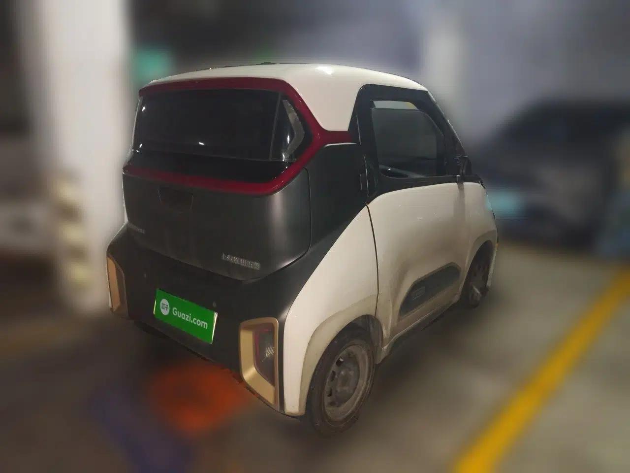 Baojun E200 2018 Intelligent Driving Edition — миниатюра 6