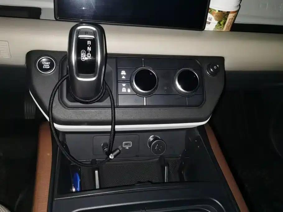 2020 Land Rover Defender 110 P400 Dark Edition — миниатюра 16