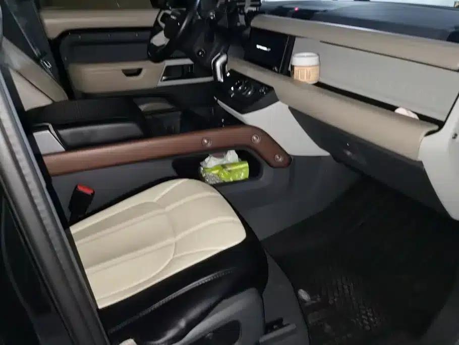 2020 Land Rover Defender 110 P400 Dark Edition — миниатюра 8