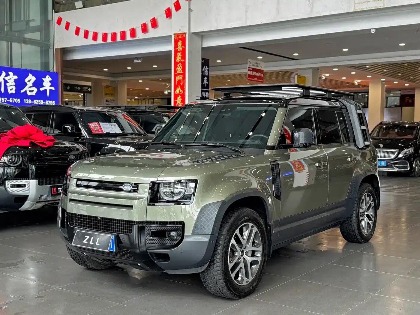 2023 Land Rover Defender 110 3.0T P400 Dark Edition — миниатюра 1