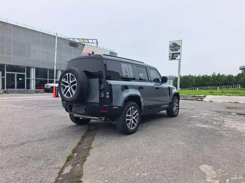 2023 Land Rover Defender 110 3.0T P400 X-DYNAMIC HSE — миниатюра 5