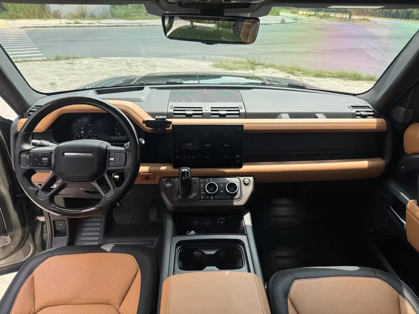 2023 Land Rover Defender 110 3.0T P400 X-DYNAMIC HSE — миниатюра 9