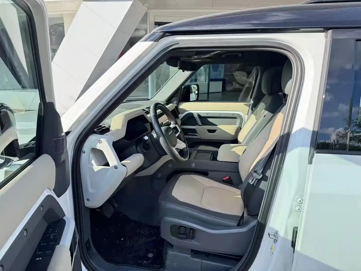 2023 Land Rover Defender Facelift 110 3.0T P400 X-DYNAMIC HSE — миниатюра 19