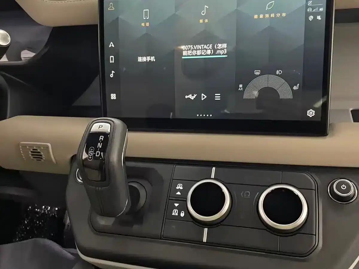 2023 Land Rover Defender Facelift 110 3.0T P400 X-DYNAMIC HSE — миниатюра 10