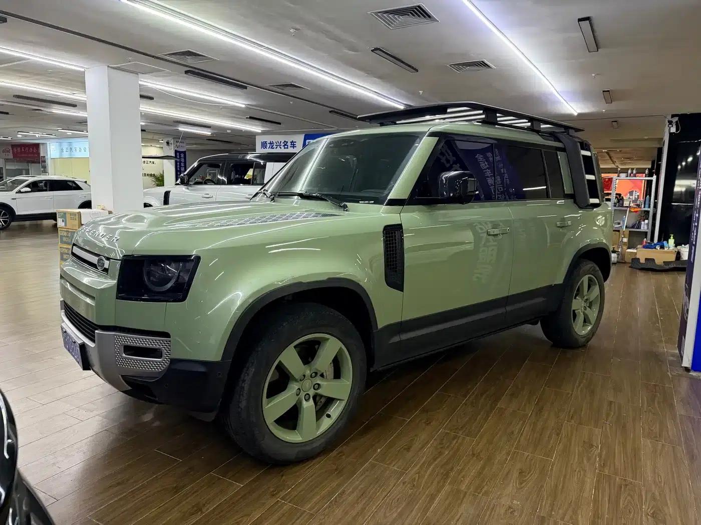2023 Land Rover Defender 110 3.0T P400 75th Anniversary Edition — миниатюра 1