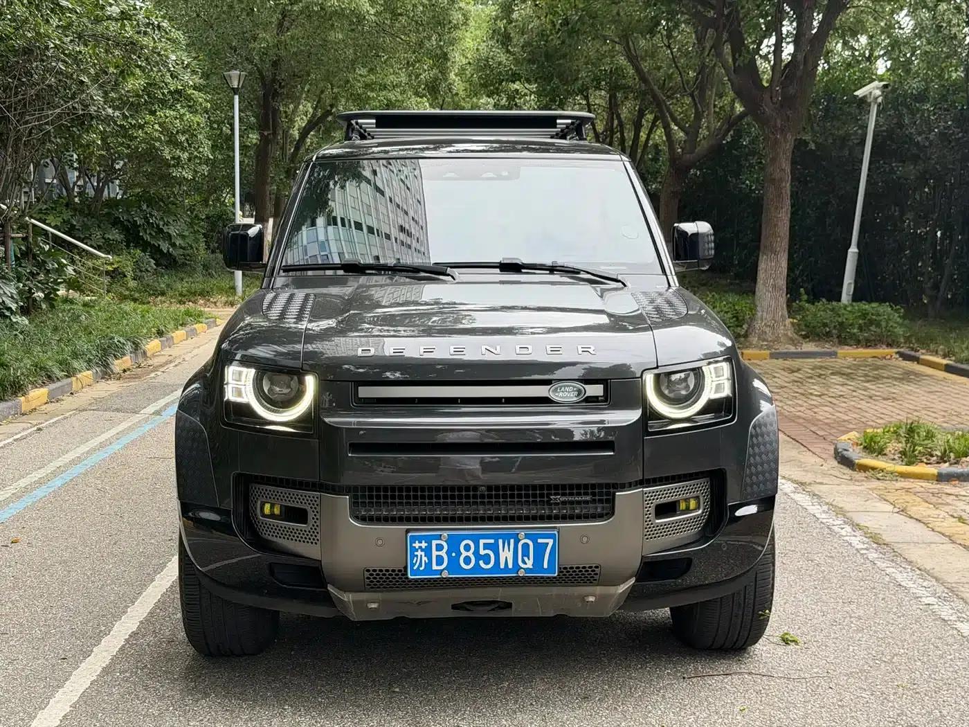 2023 Land Rover Defender Facelift 110 3.0T P400 Dark Edition — миниатюра 2