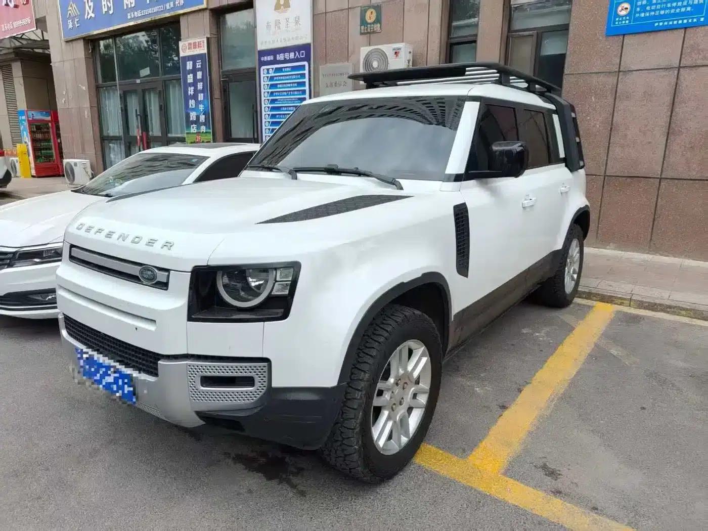2020 Land Rover Defender 110 P400 European Spec — миниатюра 1