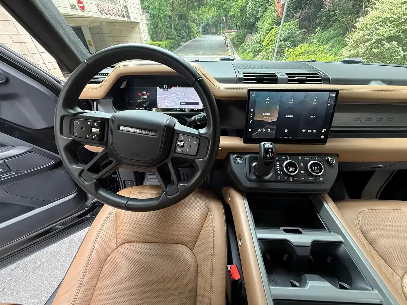2025 Land Rover Defender 90 3.0T P400 X-Dynamic HSE — миниатюра 18