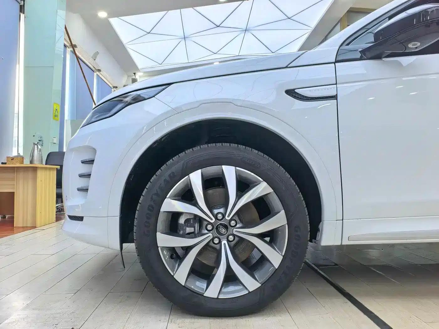 Discovery Sport 2025 249PS Performance Tech Edition — миниатюра 11
