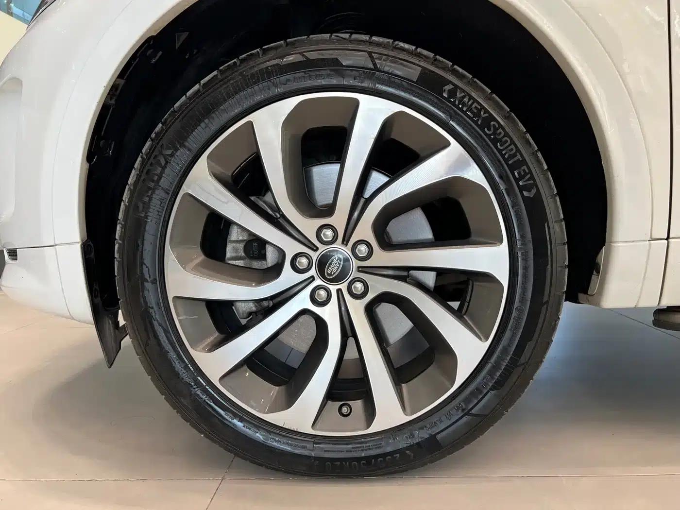 Discovery Sport 2020 249PS R-Dynamic Performance Edition — миниатюра 16