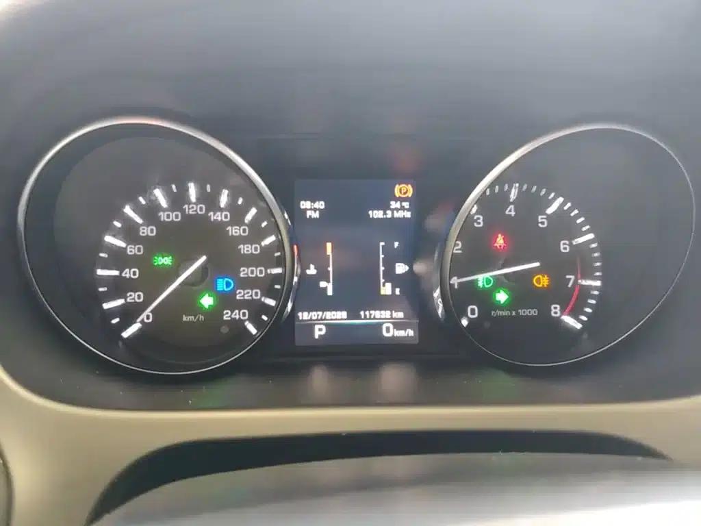Discovery Sport 2016 2.0T HSE — миниатюра 12