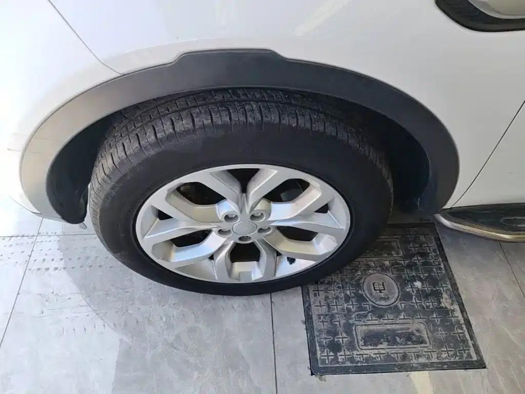 Discovery Sport 2016 2.0T HSE — миниатюра 23
