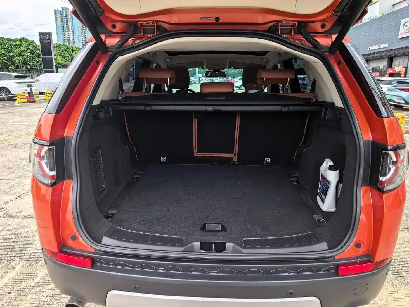 Discovery Sport (Imported) 2015 2.0T HSE Luxury — миниатюра 18