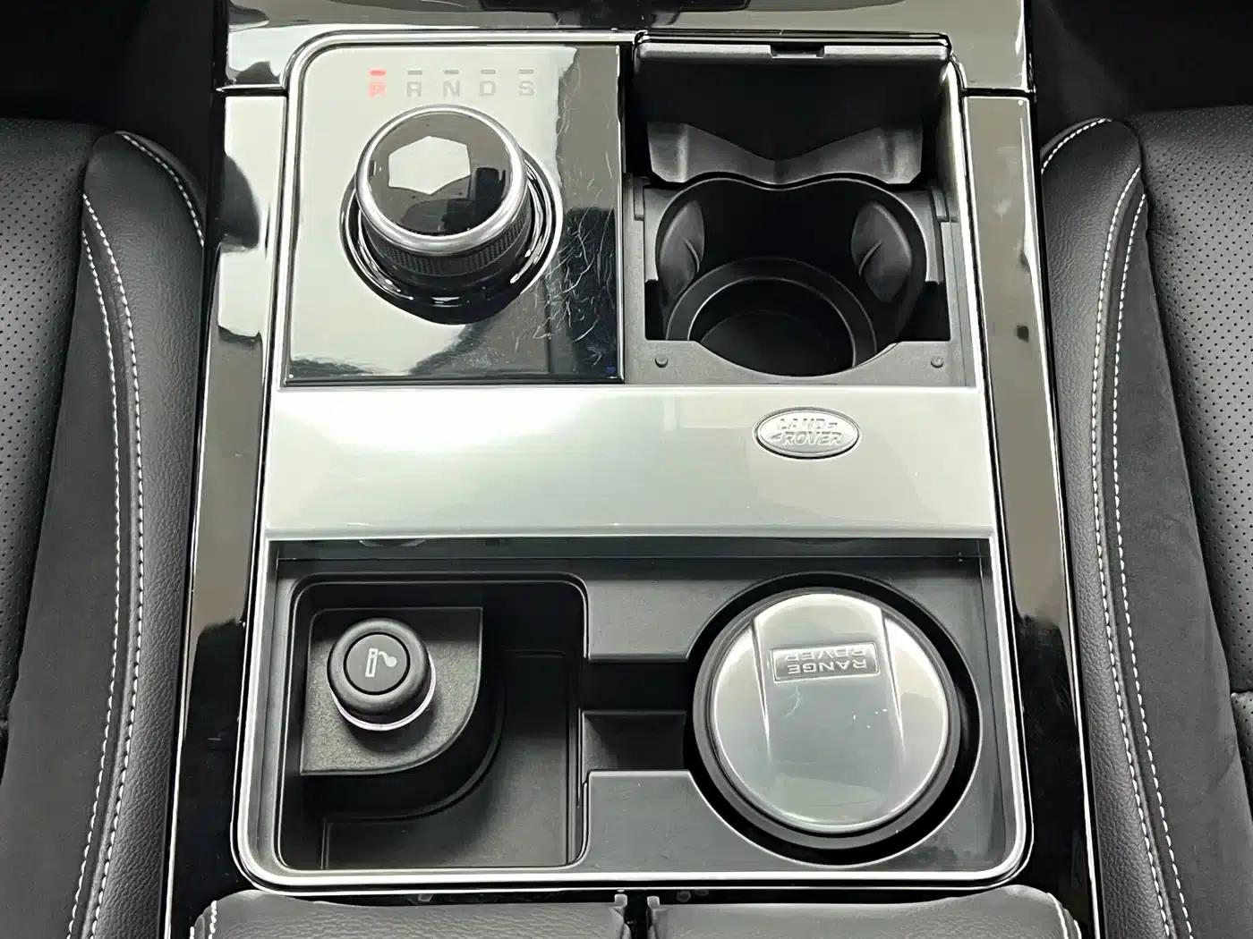 Range Rover Velar 2018 P300 S — миниатюра 30