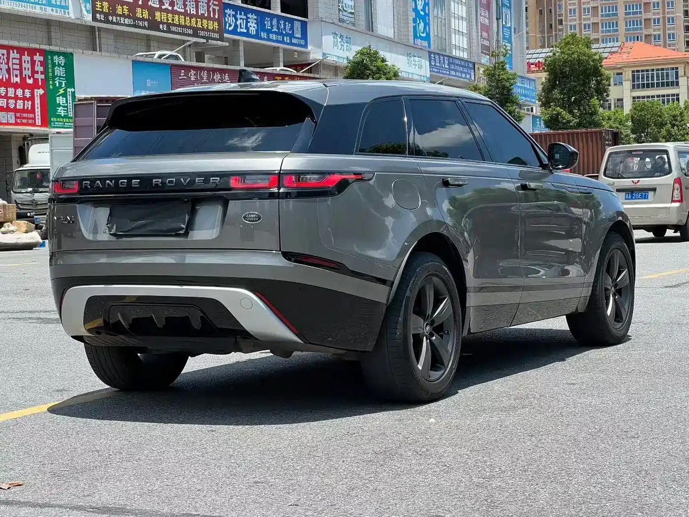 Range Rover Velar 2019 250PS R-DYNAMIC S — миниатюра 9