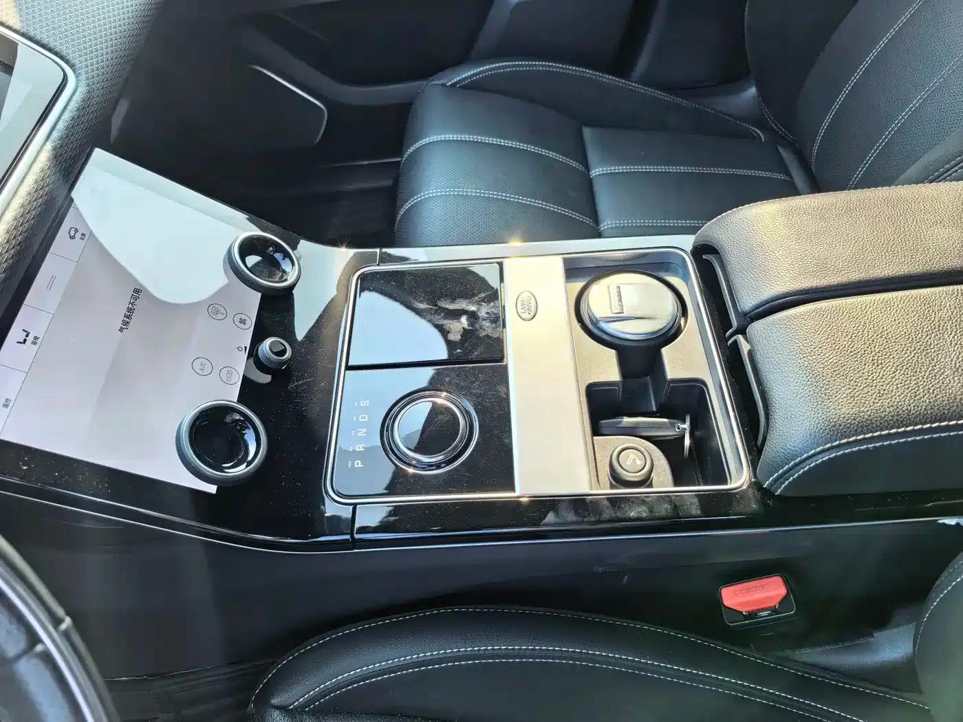 Range Rover Velar 2018 P380 R-DYNAMIC SE — миниатюра 12